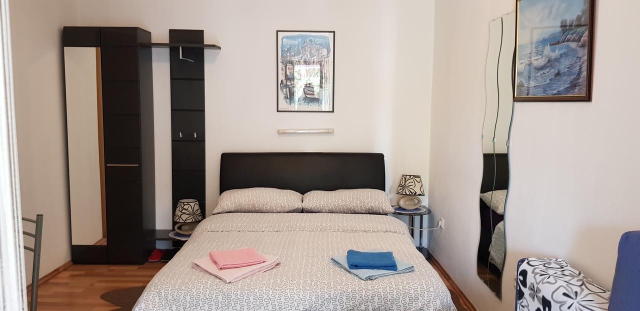 Rooms & Apartments Semic 오파티아 외부 사진